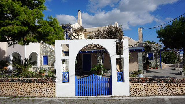 door in small greece village exo gonia on santorini
