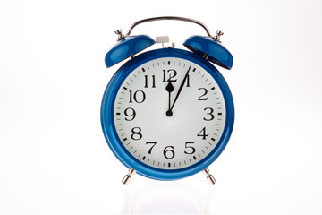 Zeit für Entscheidung. Fünf vor zwölf