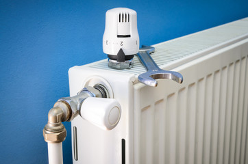 Replacing radiator heating valve