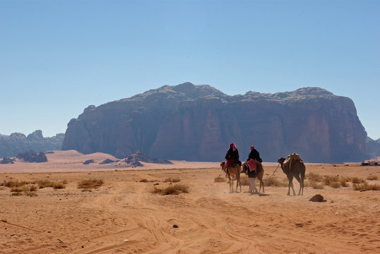 Jordanie, nomades dans le d&eacute;sert du Wadi Rum