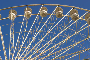 Riesenrad am Weinachtsmarkt