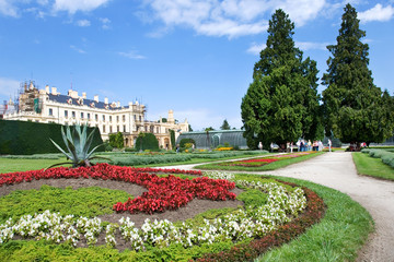 Obraz premium baroque castle Lednice, Lednice-Valtice Cultural Landscape (UNESCO) Valtice - Lednice district, South Moravia, Czech republic, Europe