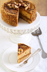  Caramel and nut cake slice