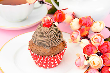 Cake with Cream and Cherry, Cupcake