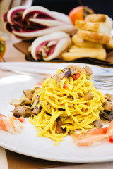 Tagliolini with radicchio and prosciutto