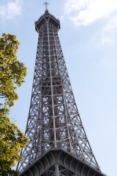 Eiffel Tower. Paris