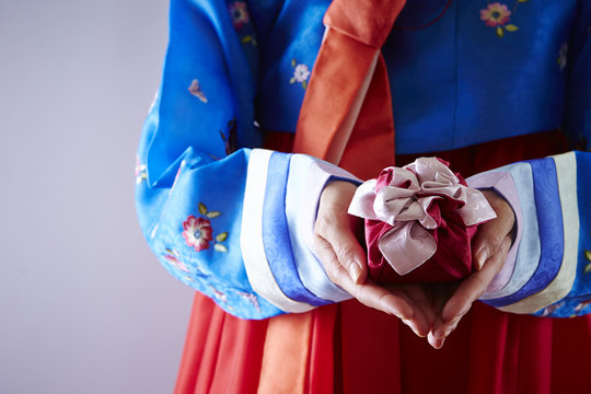 90 最適な チマチョゴリ 画像 ストック写真 ベクター Adobe Stock