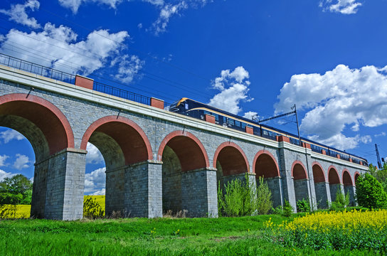 Fototapeta Travel by train on bridge