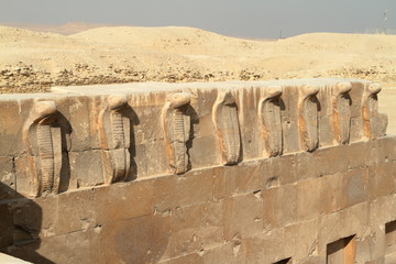 Die Tempelanlagen und Pyramiden von Sakkara in Ägypten 