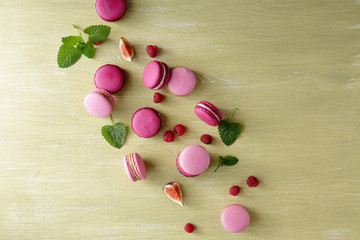 french berries macaroons