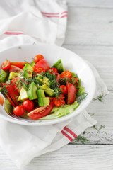 tomatoes salad with avocado