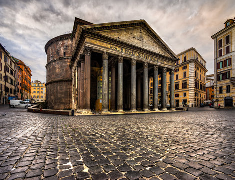 The Pantheon, Rome, Italy.