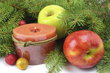 Christmas tree decorated in a rustic style