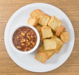 Deep Fried Bean Curd Served With Sweet Spicy Sauce