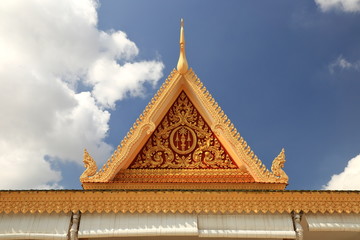 royal palace-phnom penh