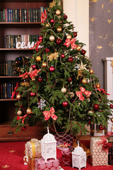 Fototapeta na wymiar cozy home interior, with Christmas tree and New Year decoration