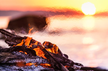 Campfire on the beach - 96987812