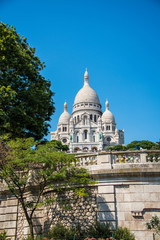 Fototapeta na wymiar Paris - SEPTEMBER 12, 2012: Basilique du Sacre Coeur on Septembe