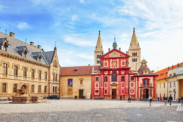 Fototapeta na wymiar PRAGUE, CZECH REPUBLIC-SEPTEMBER 05, 2015: Area near Cathedral o