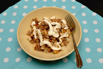 tuna salad with bread