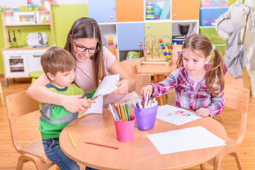 kindergarten art class