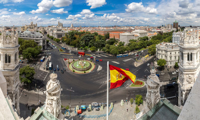 Naklejka premium Cibeles fountain at Plaza de Cibeles in Madrid