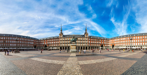 Naklejka premium Statue of Philip III at Mayor plaza in Madrid