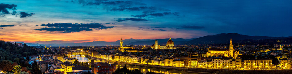Fototapeta premium Panoramic sunset in Florence