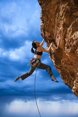 Obraz premium Climber on the edge.