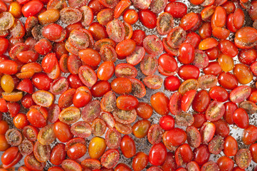 tomato with herbs