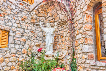 Sacred Heart of Jesus statue