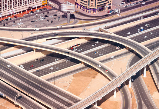 Interstate exchange system of Dubai roads