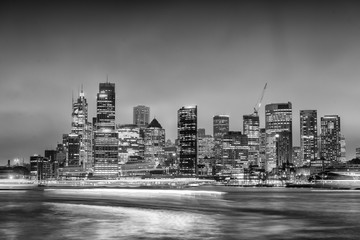 Fototapeta premium Wonderful night skyline of Sydney, Australia