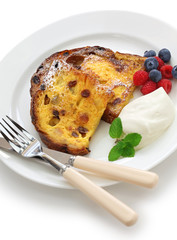 panettone french toast, christmas leftover