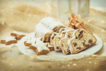 Weihnachtsstollen