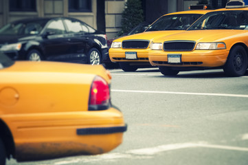 Fototapeta na wymiar Cabs in NY