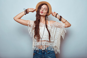 Obraz premium Portrait of beautiful young hippie woman