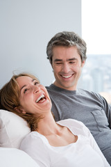 Obraz na płótnie Canvas mature couple laughing