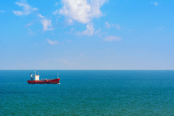 Oil Tanker in the Sea © Sergej Razvodovskij