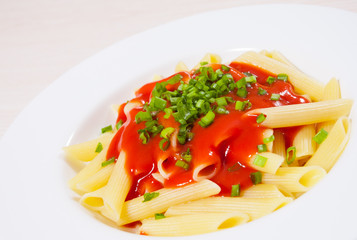 Penne pasta with tomato sauce