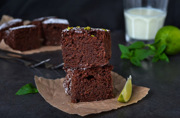 brownie with lime