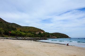 Fototapeta premium Bai Dai beach (also known as Long Beach), Khanh Hoa, Vietnam. Bai Dai Beach is located 30-40 minutes south and is without a doubt the best, most chilled out beach in Nha Trang.