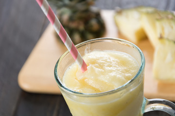pineapple smoothie