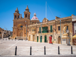 Fototapeta premium pueblo pesquero de marsaxlokk