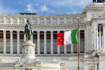 Horseman and flag on Vittorio Emanuele II