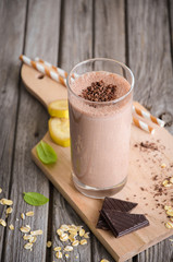 Chocolate and banana smoothie with oatmeal 