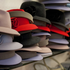 chapeau