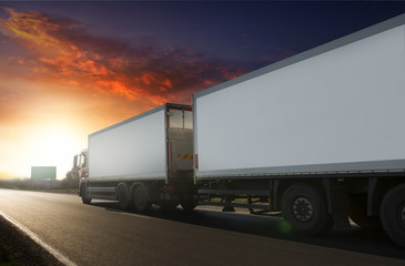 Obraz na płótnie Canvas Truck trailer on the highway