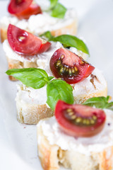 goat cheese and tomato appetizer