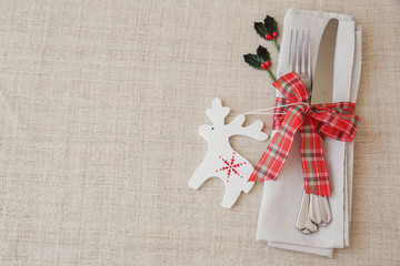 Christmas table place setting, holidays copy space background, s